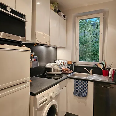Buttes Chaumont Apartement Paris Exterior photo